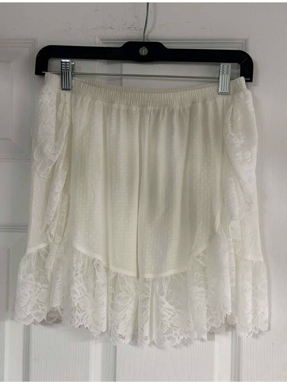 Cream Lace Tiered Mini Skirt